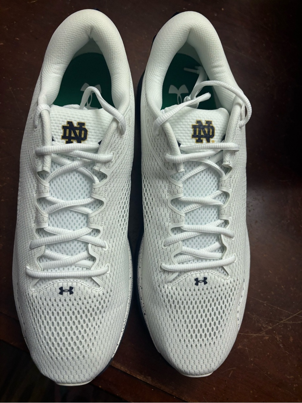 Hovr infinite 5 ncaa size 16 under armour Notre dame sports basketball training